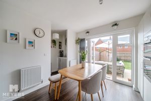 Photo 21- click for photo gallery